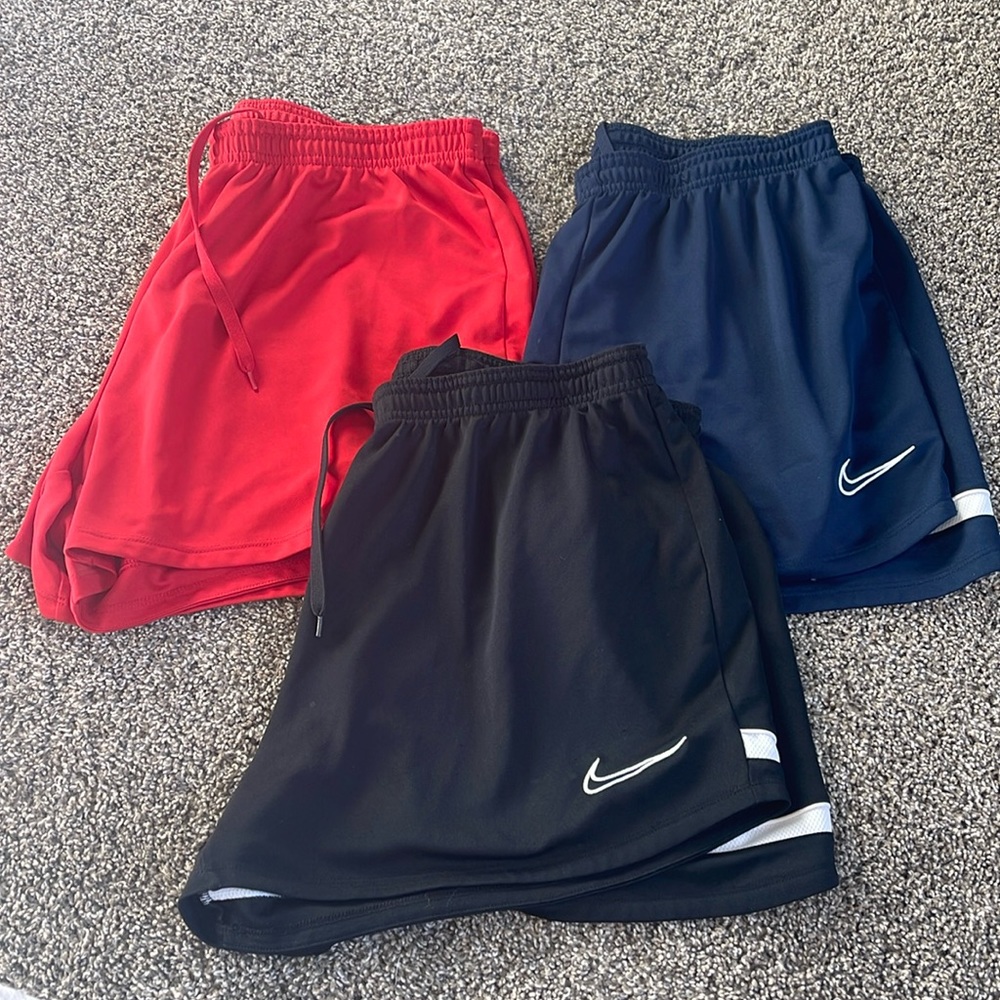 3 pairs of Nike shorts